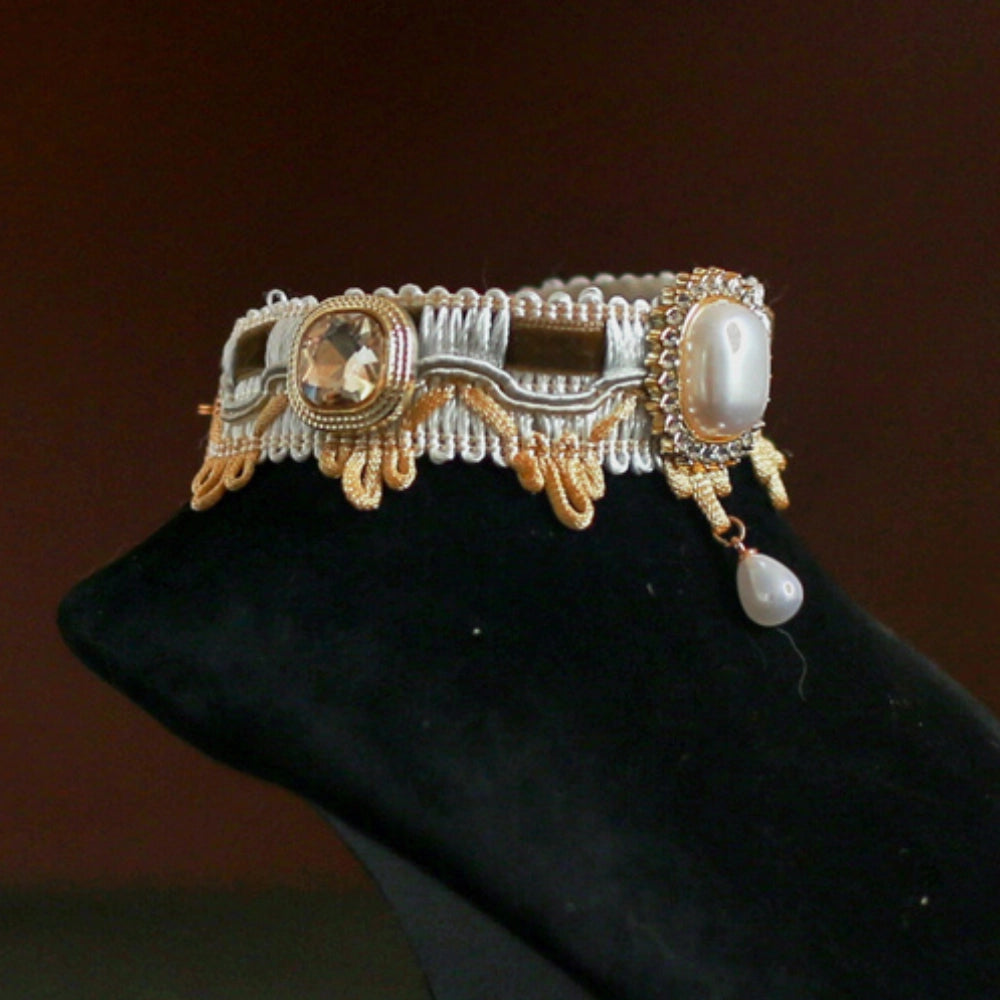 Handmade Cat Collar | Lace and Pearl